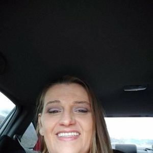 Meet your Posher, Candy